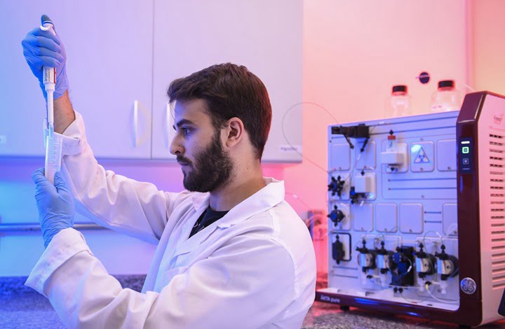 خبير تركي يوضح كيفية الفحص السريع لكورونا وسبب تغير النتائج 11