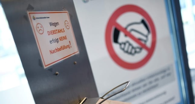 زوجان تركيان يطوران اختباراً يشخّص فيروس كورونا خلال دقائق 1