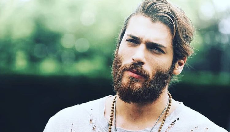 الفنان التركي يمان