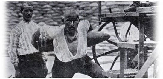 جناق قلعة.. 105 أعوام ولا يزال التاريخ يشهد على هزيمة قوى التحالف أمام تركيا 2 جناق قلعة.. 105 أعوام ولا يزال التاريخ يشهد على هزيمة قوى التحالف أمام تركيا 1