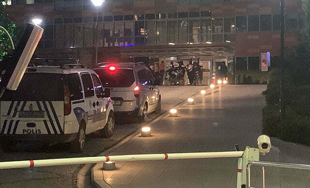 بالفيديو| عراك مسلّح أمام مبنى سكني "فاخرة" في إسطنبول 37