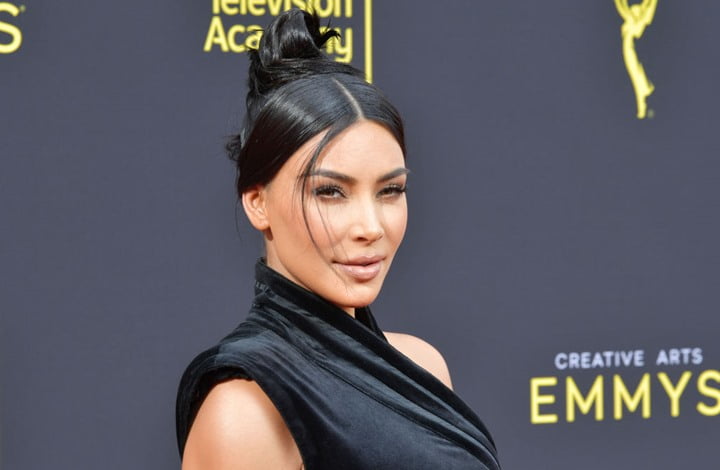 بعد الفضيحة.. كيم كاردشيان تطلب الطلاق 53