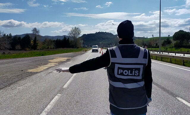 تشديد الاجراءات الامنية في مدينة يالوفا 17