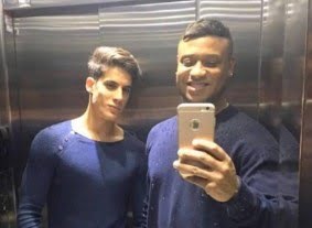 الكشف عن فضيحة جديدة مدوية للعشيق "الصغير" لوالدة نيمار (فيديو + صور) 2 الكشف عن فضيحة جديدة مدوية للعشيق "الصغير" لوالدة نيمار (فيديو + صور) 1