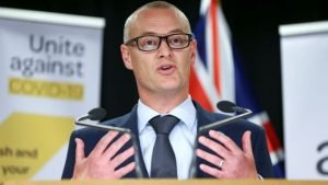  كورونا: وزير الصحة النيوزيلندي يصف نفسه بـ”الأحمق” 