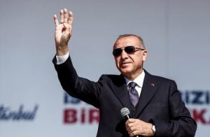 صحيفة بريطانية: تعامل أردوغان مع كورونا يرفع شعبيته