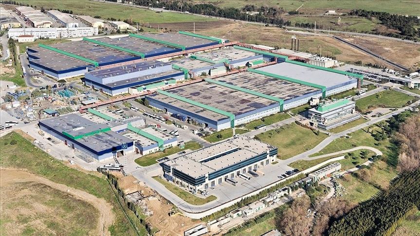 تركيا.. "مرسيدس بنز" تستأنف العمل بمصنعي الحافلات والشاحنات 3