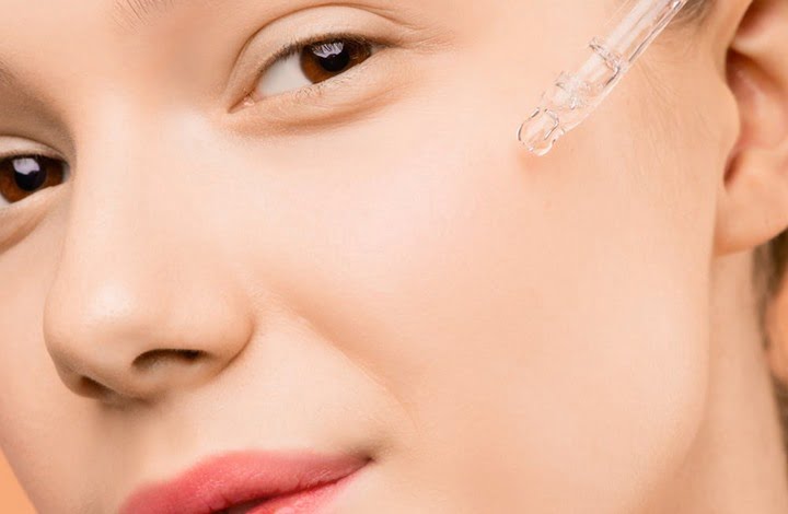 ماذا سيحصل لبشرتك عند التوقف عن وضع المكياج لشهر؟ 1