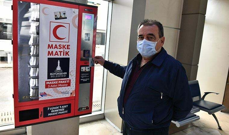 ماكينات توزع الكمامات الطبية مجانا في ازمير (شاهد) 40