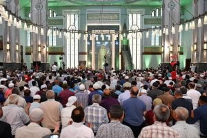 واخيرا.. استئناف صلوات الجماعة بمساجد تركيا في هذا الموعد