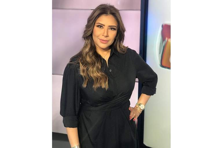 خناقة بين مذيعة الجزيرة و"مذيعة العربية": "من أين لكي هذه البيجاما؟" 9