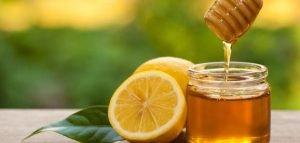 عند شرب العسل مع الماء بالليمون.. هذا ما سيحدث لجسمك