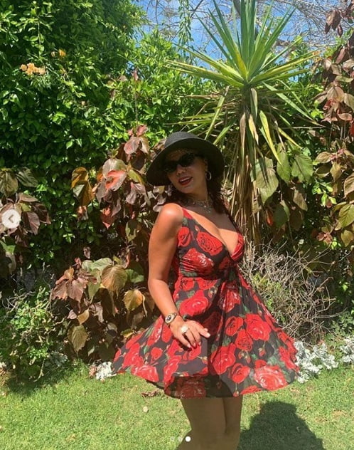 رانيا يوسف تحدث ضجة جديدة بسبب "صور فاضحة" 1