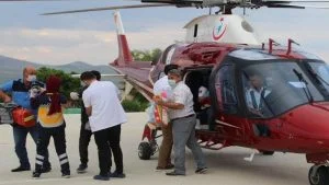 الصحة التركية ترسل مروحية اسعاف خاصة لطفلة سورية رضيعة