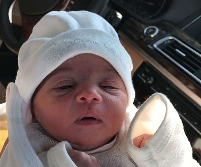 تركيا تنقل رضيعا فلسطينيا