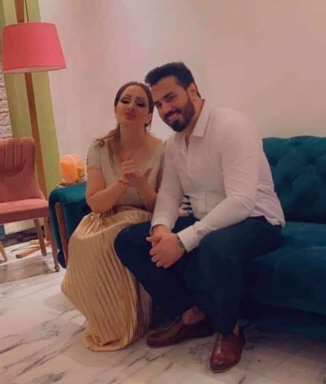 خطوبة الشاعرة شهد الشمري حديث السوشال ميديا.. وهل قلدت نجاح المساعيد! 2 خطوبة الشاعرة شهد الشمري حديث السوشال ميديا.. وهل قلدت نجاح المساعيد! 1