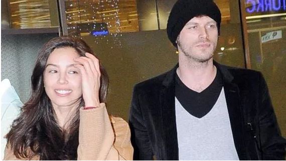 تسريب صورة لحبيبة كيفانش تاتليتوغ السابقة.. والجمهور يقارن جمالها مع زوجته‎ 1