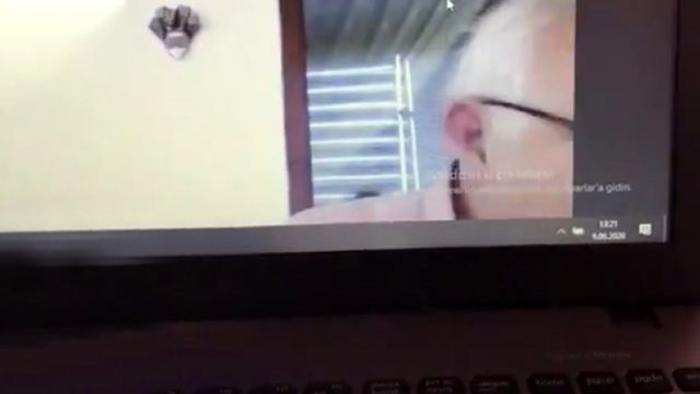 فضيحة أخلاقية لبروفيسور تركي.. يشاهد فيلما اباحيا أثناء الامتحان (صورة) 1