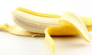 فوائد لا تحصى لقشرة الموز.. لا ترميها بعد اليوم