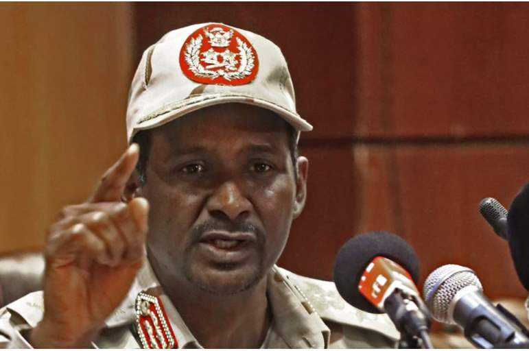 "حميدتي" يتحدث عن جريمة ترتكبها النساء الفاتنات في السودان 36