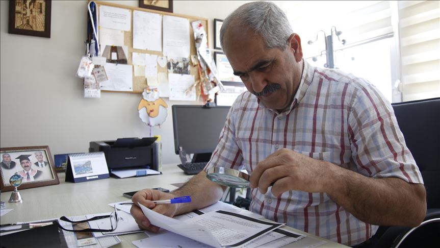 من عامل لأستاذ جامعي.. حب العلم لم يخمد لدى مسنّ تركي (قصة إنسانية) 1