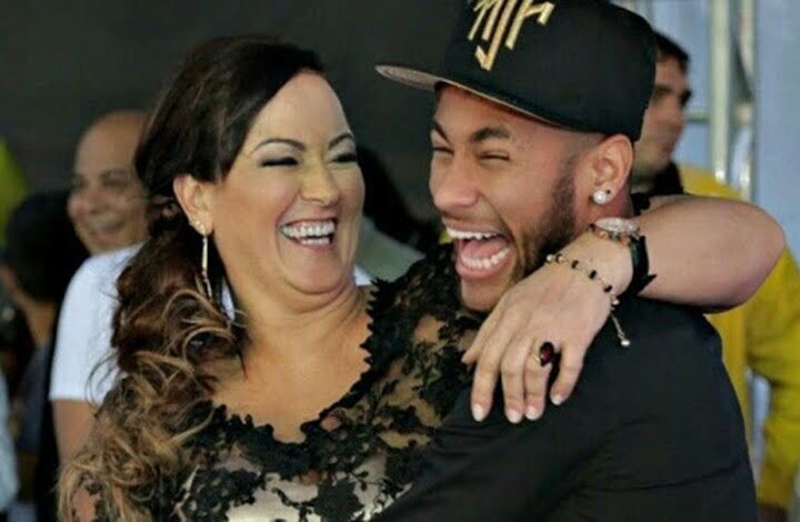 والدة نيمار تسعف عشيقها الصغير إلى المشفى بحالة خطرة 1