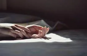الكويت.. أجبر صديقه على معاشرة زوجته ثم صوره وحدثت المفاجأة