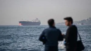 صاروخ يصيب سفينة حربية تركية في البحر الأسود عن طريق الخطأ! اندلاع حرب تركية-روسية.. سيحاولون إشعالها!.. لن نُريق الدماء من أجل ازدهار أوروبا!