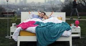 حيل النوم المريح خلال الحر الشديد دون استخدام مكيف