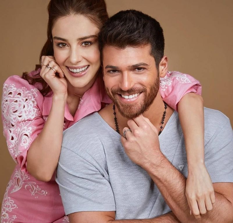 صورة جان يامان قبل الشهرة تحدث تفاعلا واسعا.. هل تغيرت ملامحه كثيرا؟ 4 صورة جان يامان قبل الشهرة تحدث تفاعلا واسعا.. هل تغيرت ملامحه كثيرا؟ 3