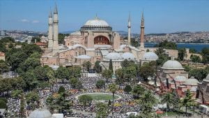حمـ.اس تهنئ أردوغان بإعادة فتح مسجد “آيا صوفيا”