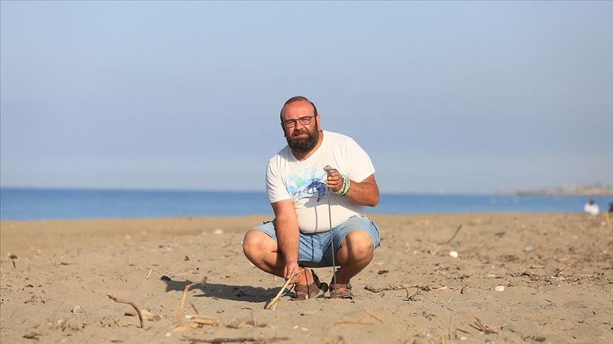 تركي ينذر نفسه للاعتناء بالسلاحف منذ 20 عاماً 1