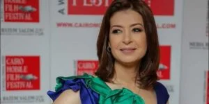 النجمة المصرية منال سلامة