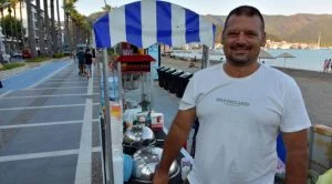 بائع ذرة تركي تعرض لخطر الموت سبع مرات