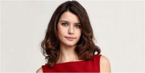 ممثلة مصرية شبيهة التركية بيرين سات (صورة)