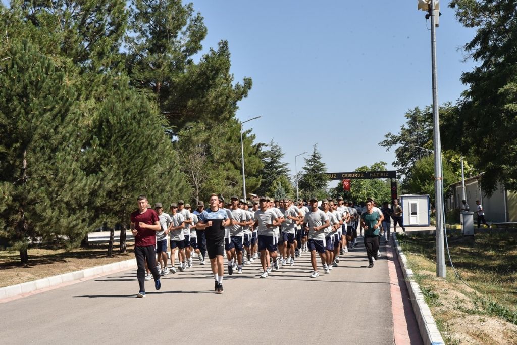 طلاب الكلية الحربية الليبية يواصلون تدريباتهم في تركيا (شاهد) 5