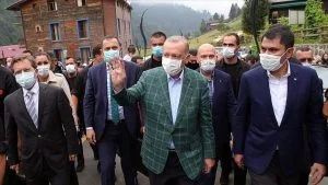 الرئيس أردوغان يهاتف معمرة تركية انتصرت على كورونا (شاهد)