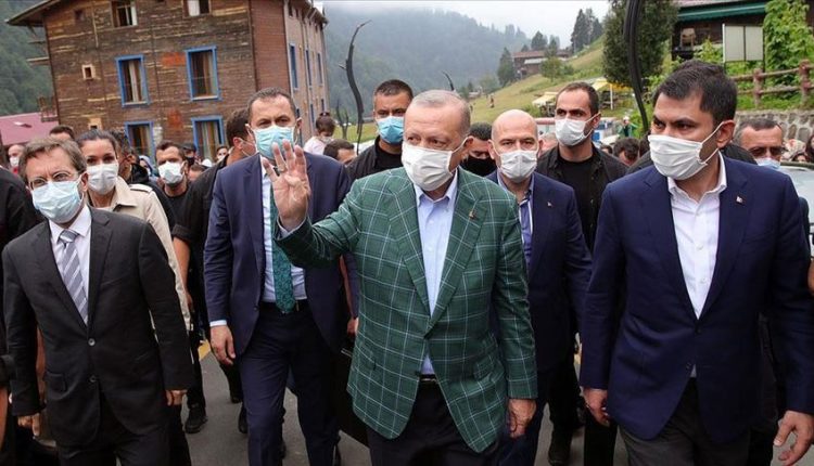 الرئيس أردوغان يهاتف معمرة تركية انتصرت على كورونا (شاهد)