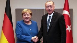 اتصال مهم بين اردوغان وميركل.. هذا اهم ما بحثاه