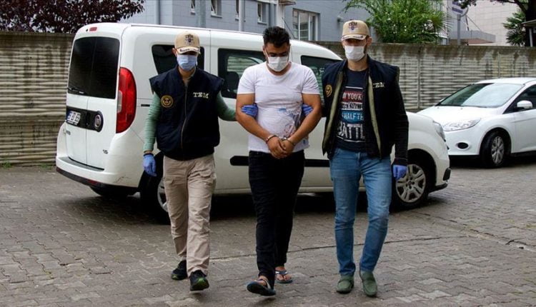 السلطات التركية تعتقل