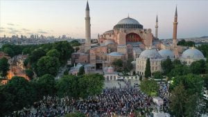 الحكومة التركية تتخذ قرارا جريئا بخصوص مسجد أيا صوفا