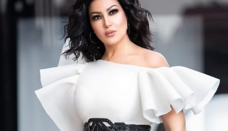 سمية الخشاب