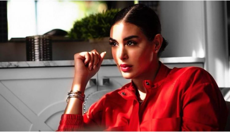 ياسمين صبري، في عمر 21 عاماً