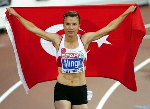 إيقاف عداءة تركية فائزة بذهبية أوروبا 2012 لوقوعها في المحظور (صور) 1