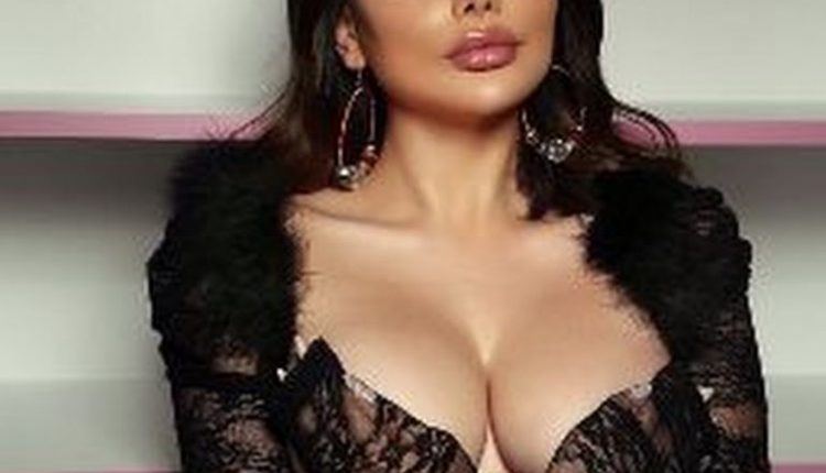 عارضة الأزياء السورية انجي خوري