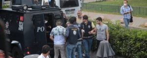 اعتقال اربعة أشخاص بعد اشتباك مسلح أمام محكمة بإسطنبول