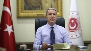 وزير الدفاع التركي: نتضامن مع أذربيجان ومستمرين في تقديم الدعم