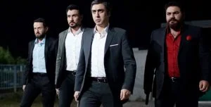 أرباح طائلة لـ نجاتي شاشماز من “وادي الذئاب”.. هل سيعرض الجزء الجديد مدبلجاً؟