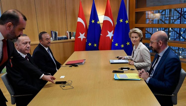 محدث: بدء لقاء الرئيس أردوغان مع رئيسة المفوضية الأوروبية.. ابرز التصريحات