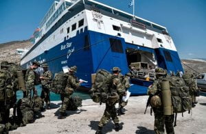 القناة التركية تبث مشاهد لجنود يونانيين في جزيرة ميس